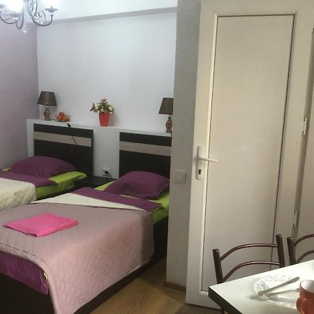Guest House Madonna Tiflis Dış mekan fotoğraf