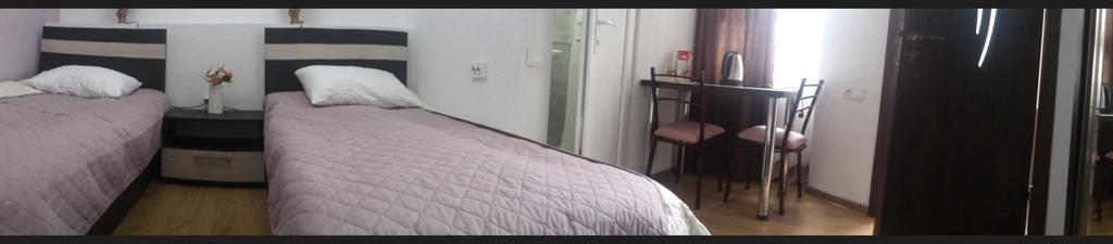 Guest House Madonna Tiflis Dış mekan fotoğraf