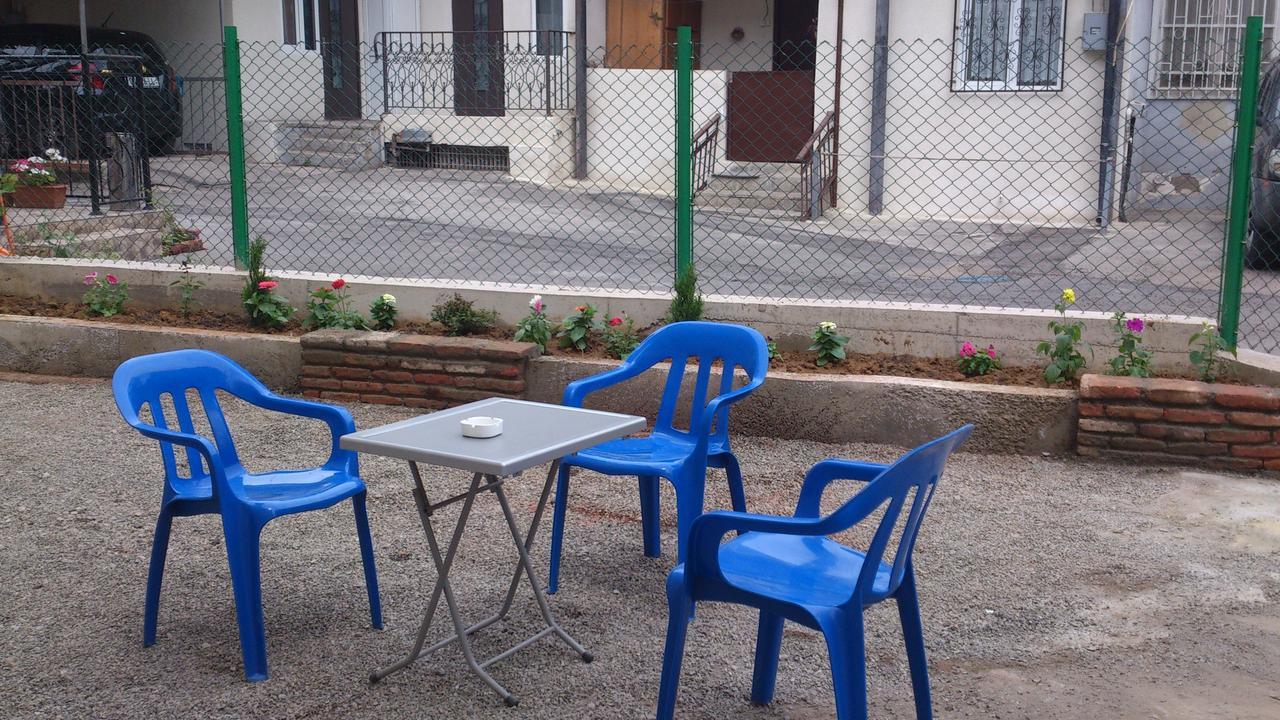 Guest House Madonna Tiflis Dış mekan fotoğraf