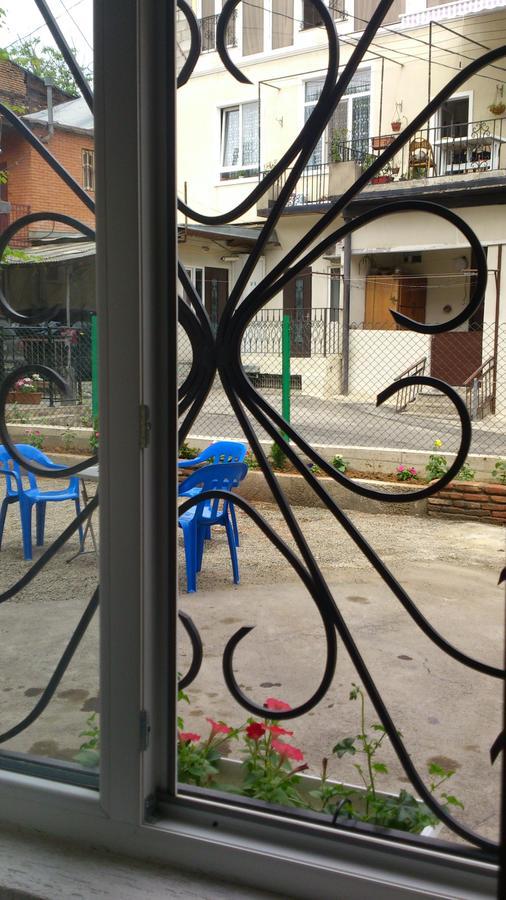 Guest House Madonna Tiflis Dış mekan fotoğraf